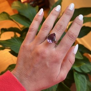 Sterling silver w/ purple stone ring